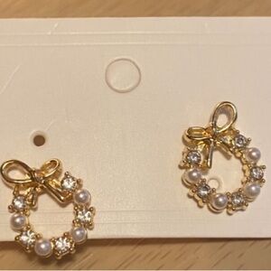Elegant Gold Pearl Bow Earrings